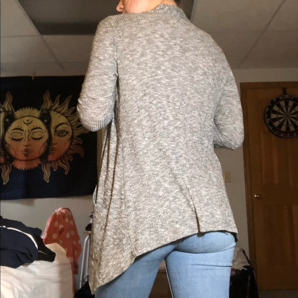 Gray Cardigan - Picture 3 of 4